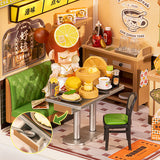 Rolife DIY Miniaturhaus Hong Kong Bites Cafe mit öffnbaren nostalgischen Schranktüren