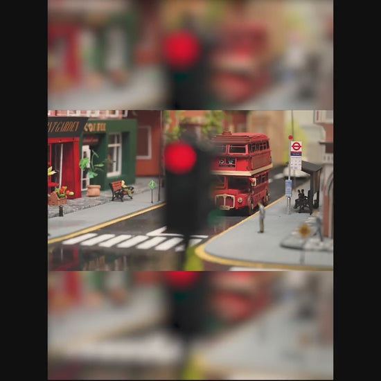 Rolife 3D Holzpuzzle London Tour Bus Doppeldecker TGM02 – Video 1