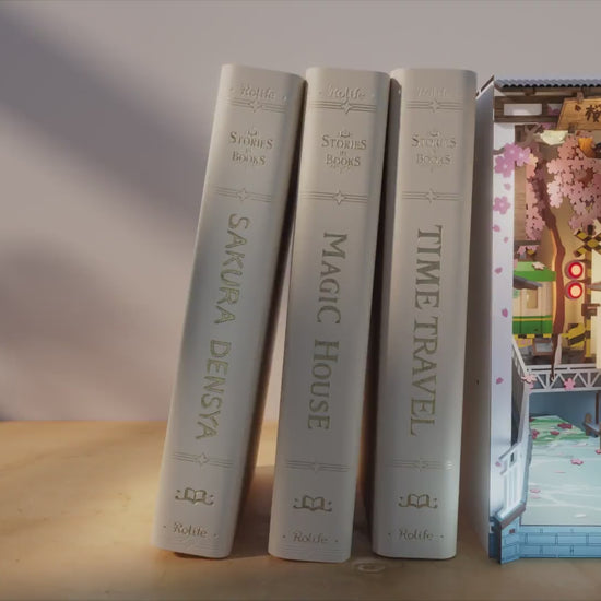 Rolife Book Nook Bausatz Kirschblütenzug – Sakura Densya TGB01-B – Video 1