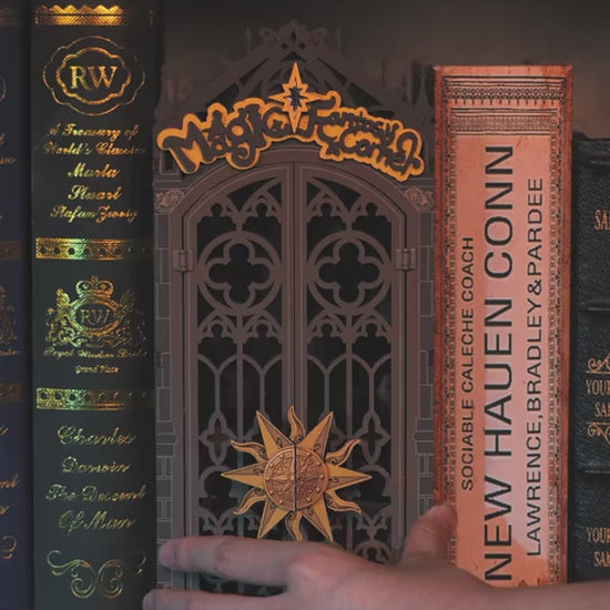 Rolife Book Nook Bausatz aus Holz Magic Fantasy Corner TGB14 – Video 1