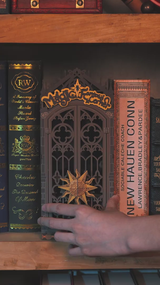 Rolife Book Nook Bausatz aus Holz Magic Fantasy Corner TGB14 – Video 1
