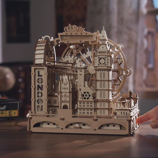 ROKR 3D Holzpuzzle Kugelbahn Marble Travel London EGB01 – Video 1