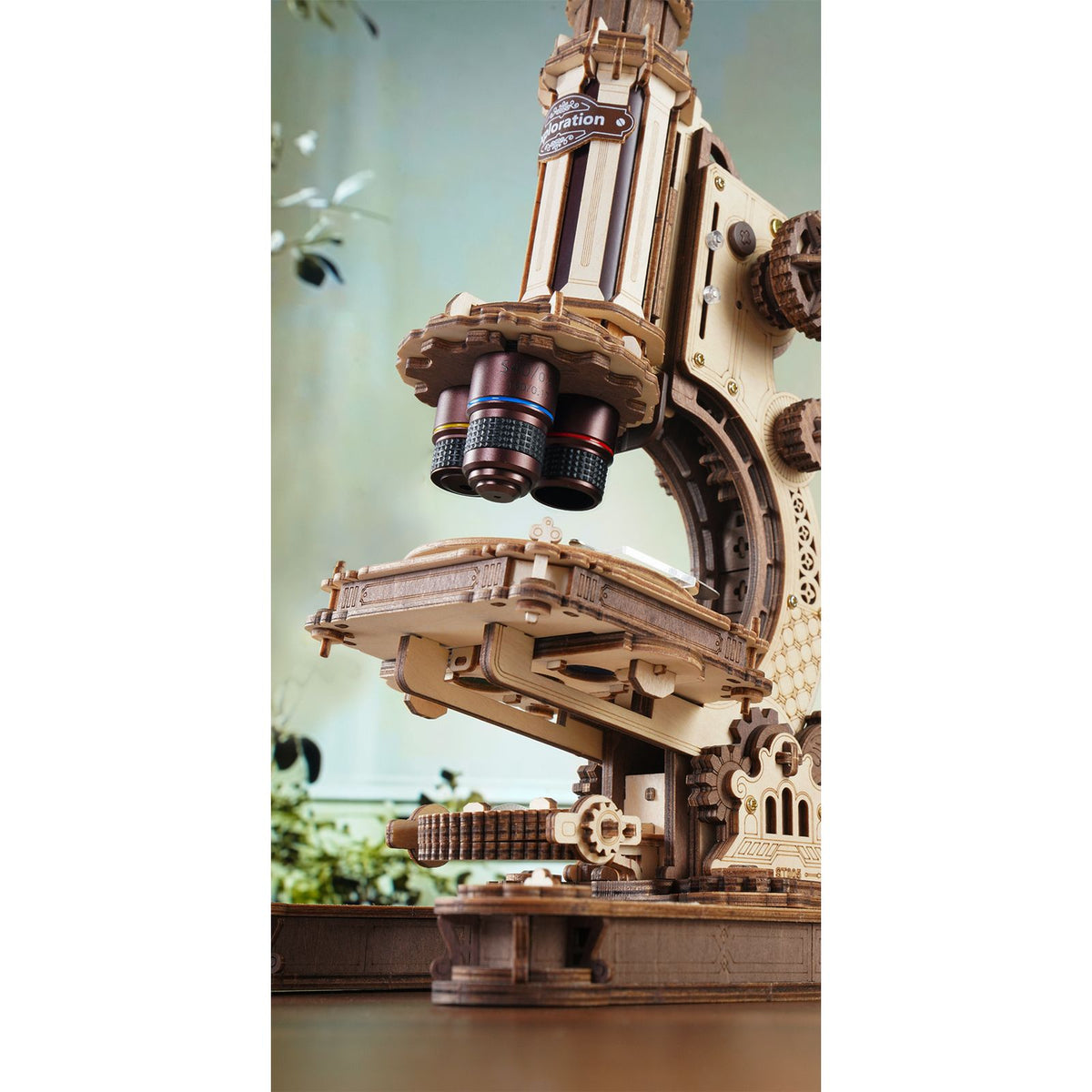 Steampunk Mikroskop ROKR ST005 Seitenansicht mit Einstellknopf