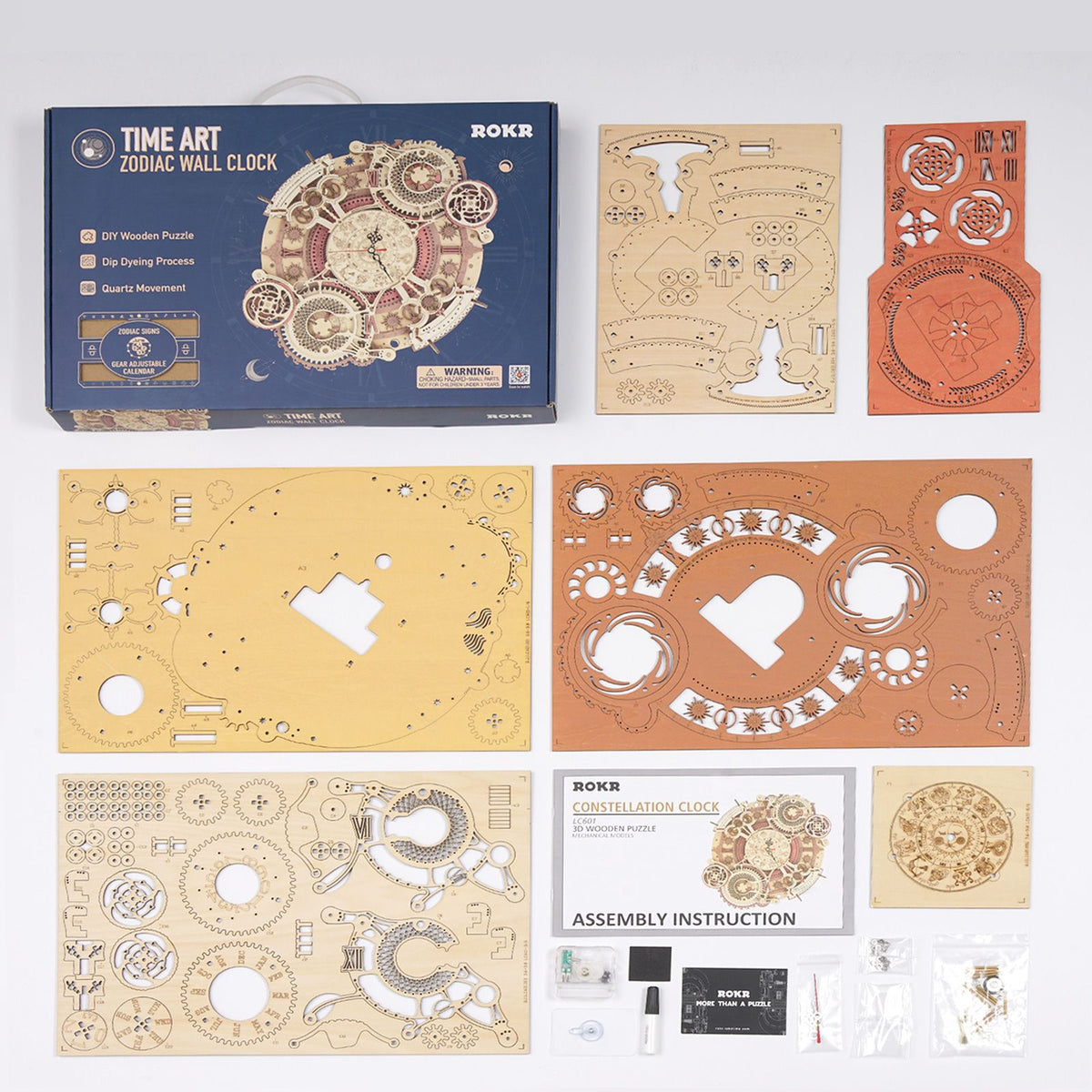 ROKR Holzpuzzle Uhr Nahaufnahme der Tierkreiszeichen und feinen Details