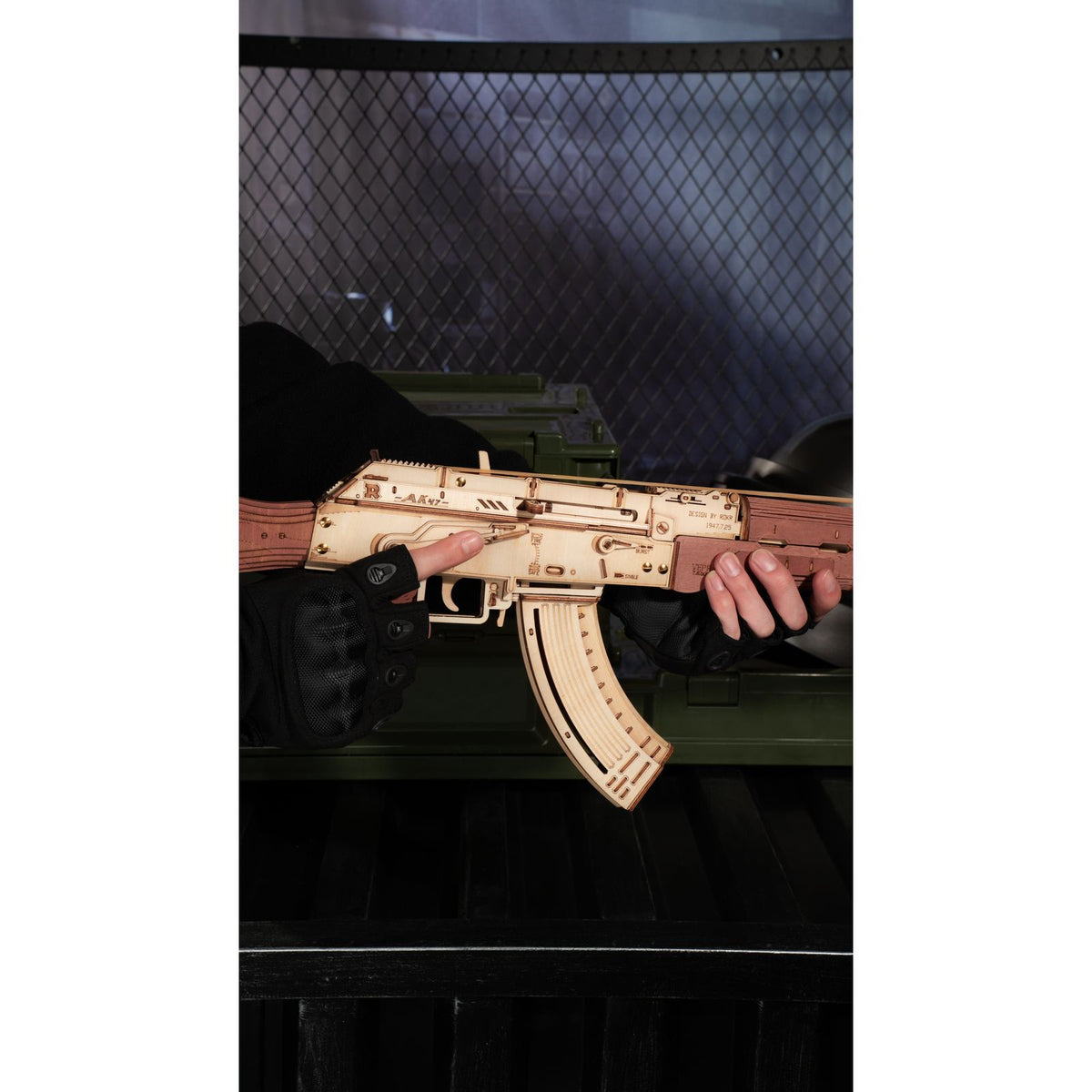 Mechanisches 3D Holzpuzzle AK-47 von ROKR mit Stecksystem