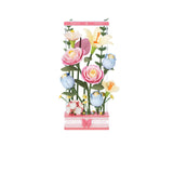 Blumenbox Bausatz von ROKR mit Kamelien, Lilien und Rosen in voller Blüte