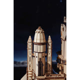 ROKR 3D Holzpuzzle Space Shuttle in waagerechter Ruheposition