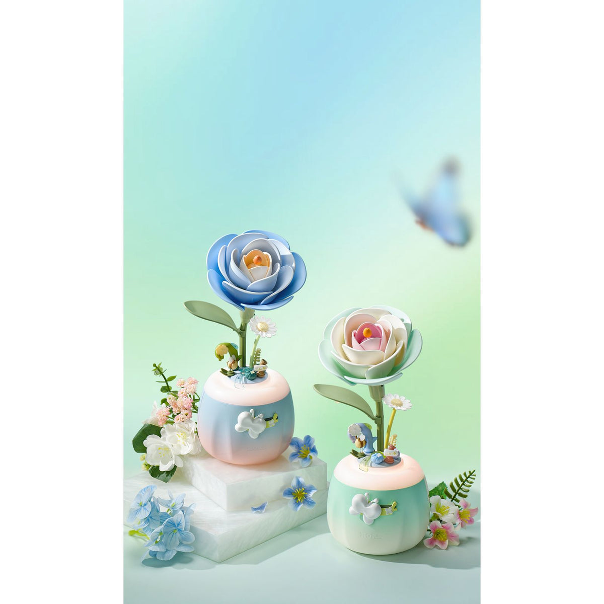 Blumentopf mit Farbverlauf von Lachsrosa zu Himmelblau, ROKR Blumen Bausatz