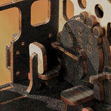 Größenvergleich: Dampflok Steam Journey, 38,6 cm lang, im Wohnraum