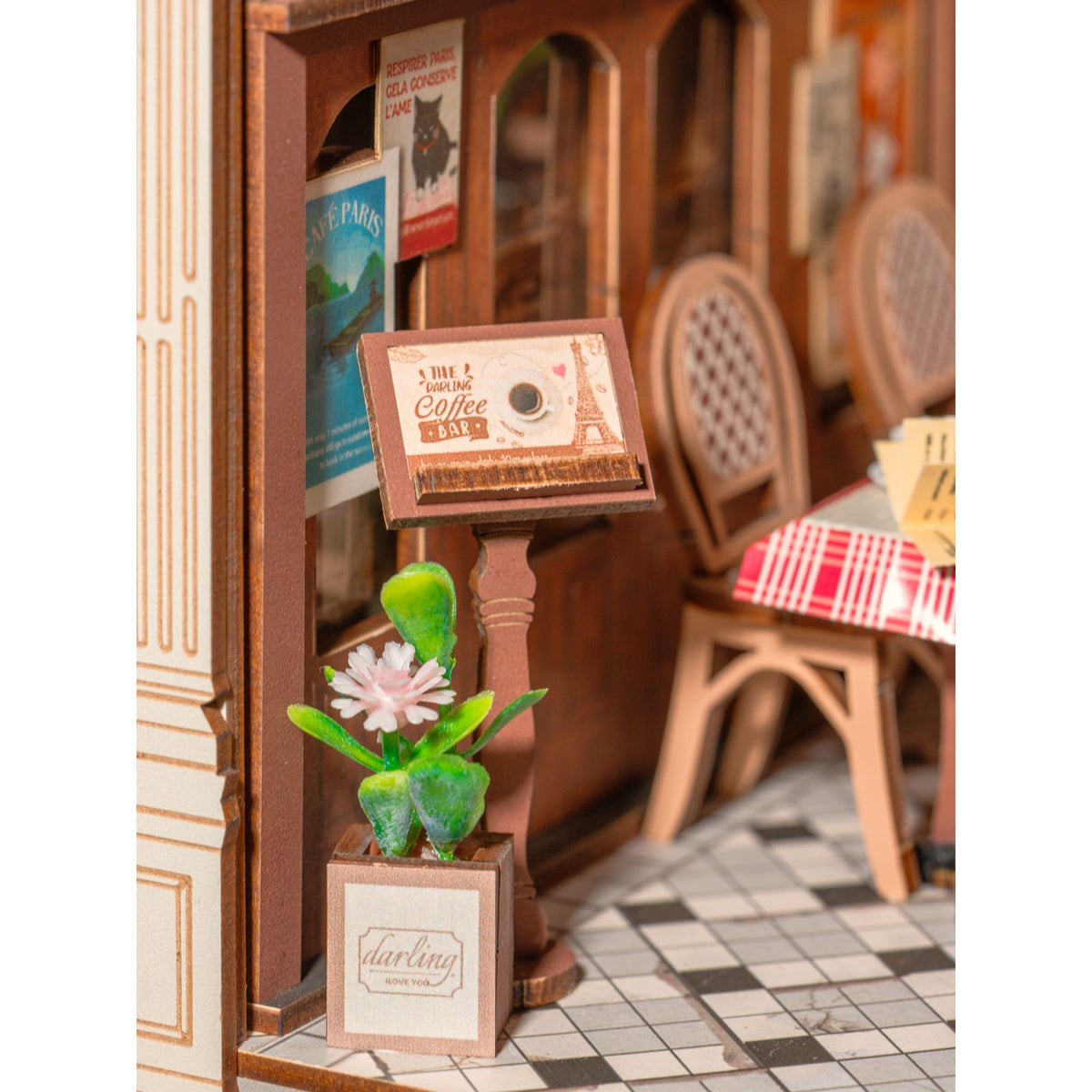 Rolife Book Nook Arcade Dating als Geschenkidee für Paris-Fans und Bastelfreunde