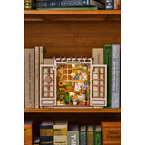 Rolife Miniatur Bausatz Secret Bloomy Nook zwischen Büchern im Regal