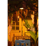 Book Nook Modell Bausatz aus Holz: Gartenhaus mit offenem Fenster