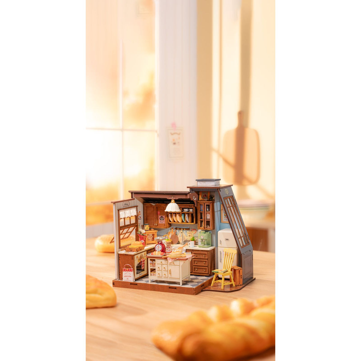 Baking Kitchen DG172 als Dekoration auf Tisch oder Regal, 22 cm breit