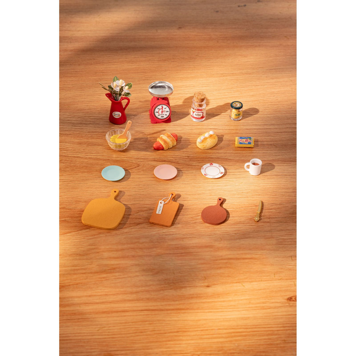 Holzbausatz Miniaturküche Baking Kitchen DG172 mit 359 lasergeschnittenen Teilen