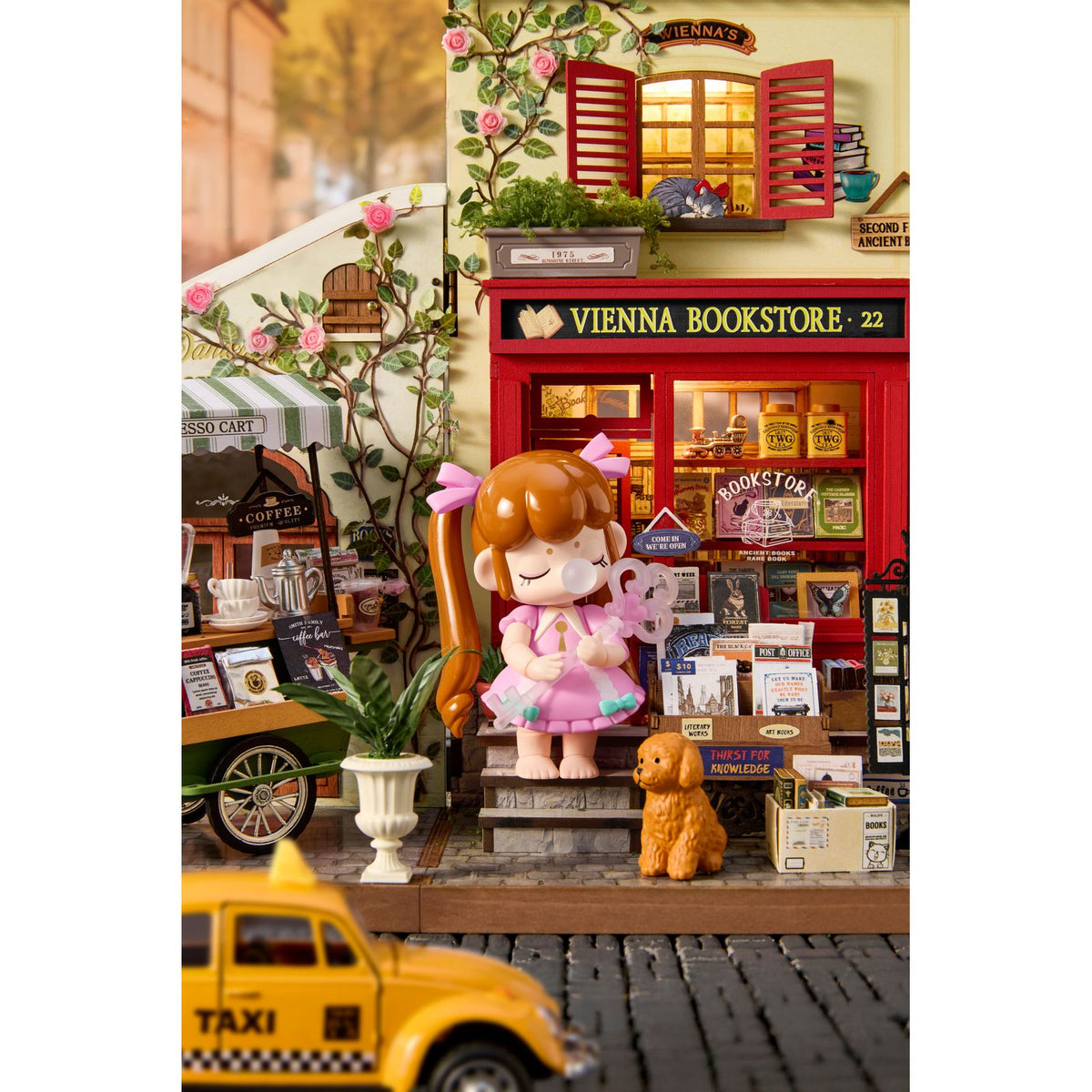Rolife Aromatic Coffee Cart: Korb mit Baguettes und kleiner Pudel als Detail