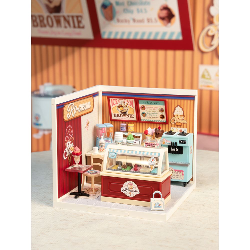 Rolife Flavorful Ice Cream Miniatur-Eisdiele mit zartrosa Retro-Fassade