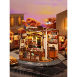 Rolife DIY Miniaturhaus Henry's Chocolate als Deko für Regal und Vitrine