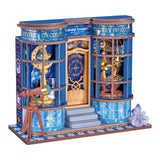 Sternenladen Miniatur aus Holz: runde Schaufenster mit Globen, Mond und Sternen