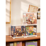 Miniaturhaus Buchhandlung mit hohem Regal und offener Schublade, Rolife DWS04B