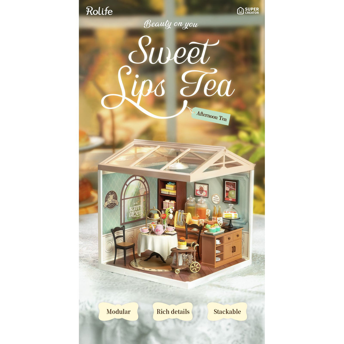 Teewagen mit goldfarbenen Rädern im Rolife Miniaturhaus Sweet Sips Tea