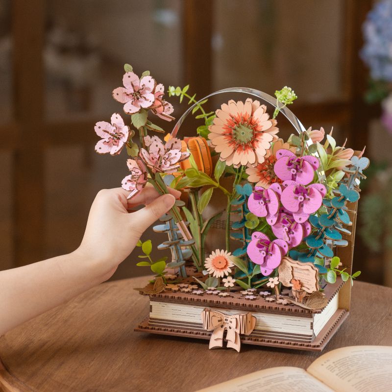 Rolife TW04H Blumenstrauß Bausatz in der Verpackung