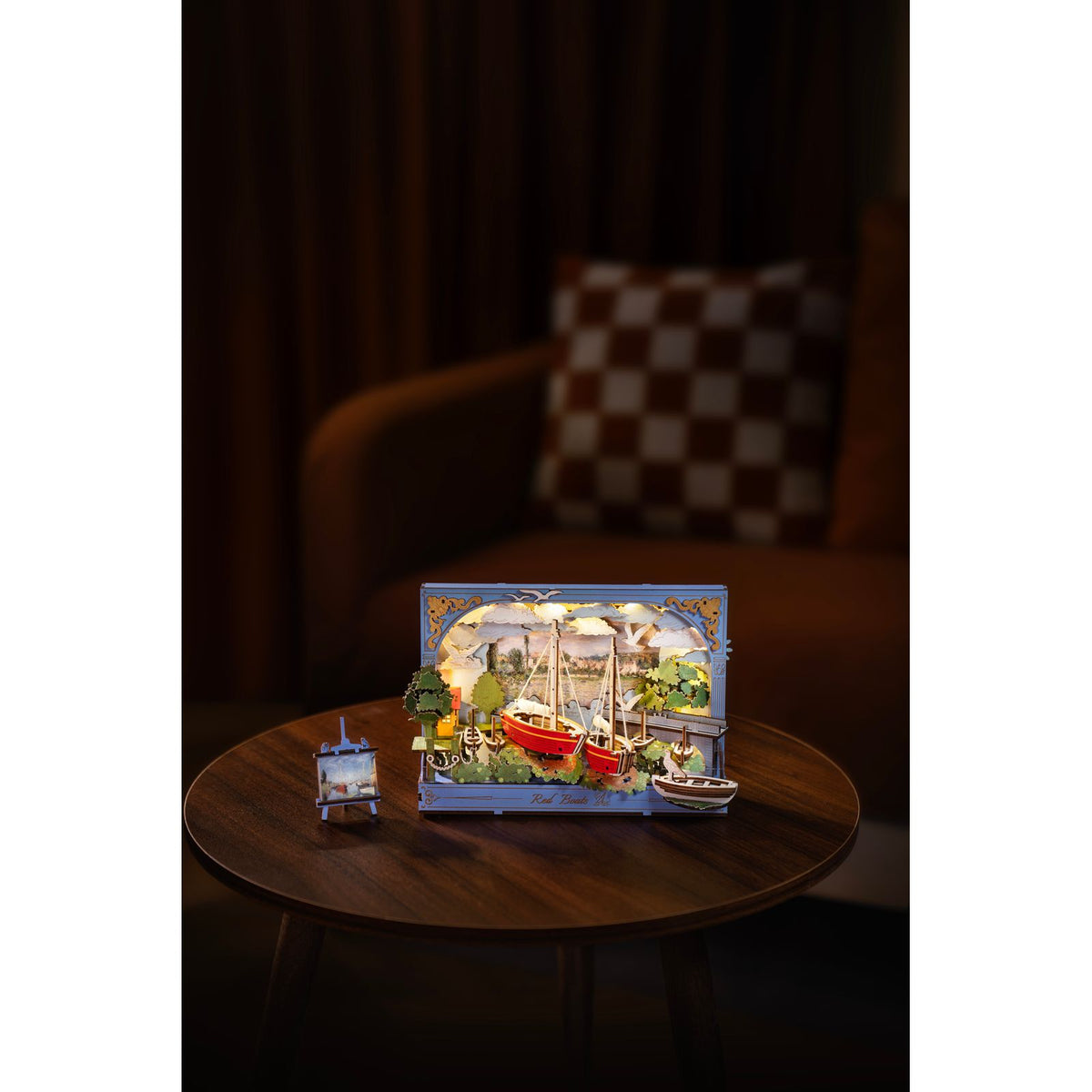 Miniatur-Mal-Easel mit Hafenszene zum Holz Wandbild Bausatz Red Boats