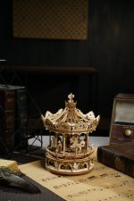 ROKR Romantisches Karussell, mechanische Spieluhr, 3D-Holzpuzzle - AMK62 – Bild 7